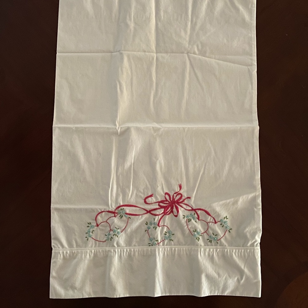 Hearts & Ribbons Embroidered Standard Pillowcase - Picture 7 of 10